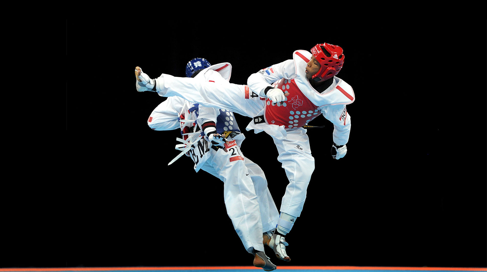 El Ave Fénix a todo Taekwondo