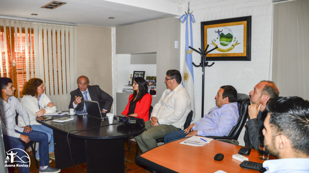 Juana Koslay avanza en la implementación del sistema de calidad