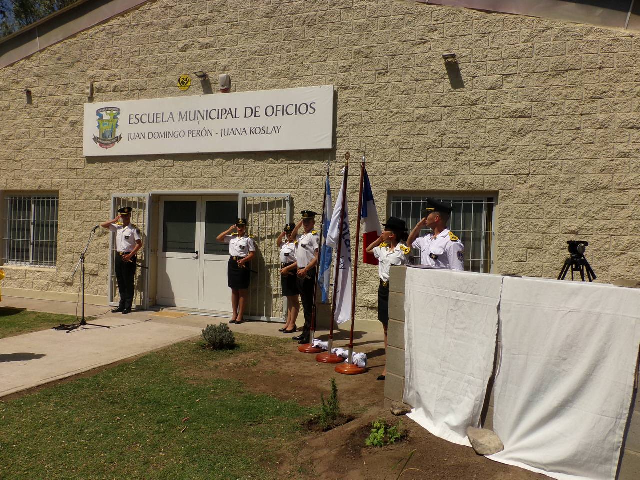 Se inauguró la Escuela de Cocina en el Centro de Oficios Municipal