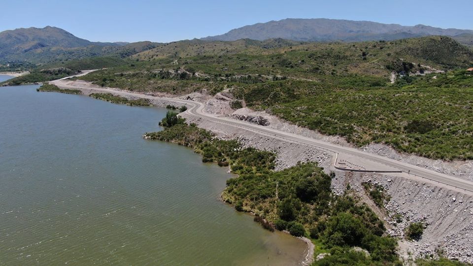 El Gobierno inaugura el Camino de Circunvalación de Cruz de Piedra