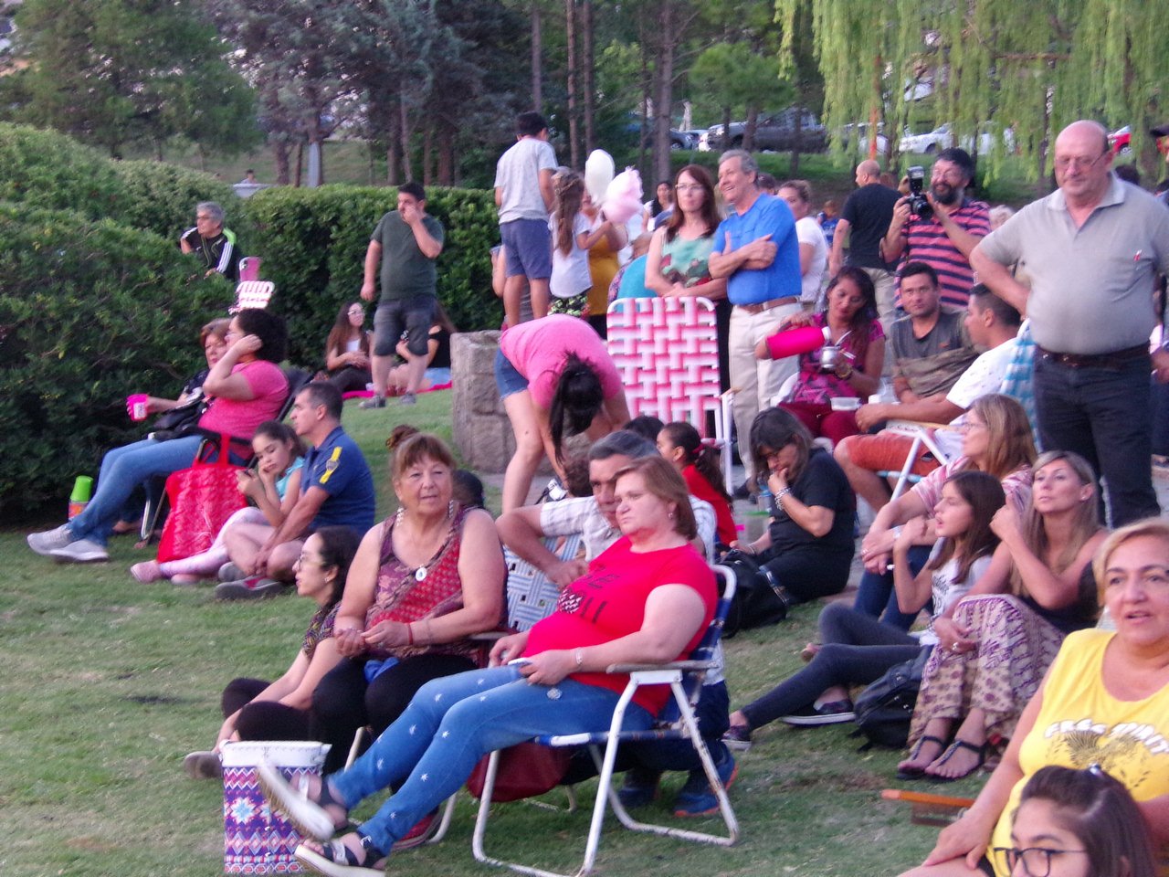 La magia del “Arbol de tus Sueños” convocó a cientos de familias