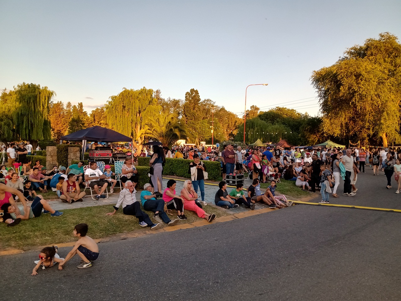 La magia del “Arbol de tus Sueños” convocó a cientos de familias