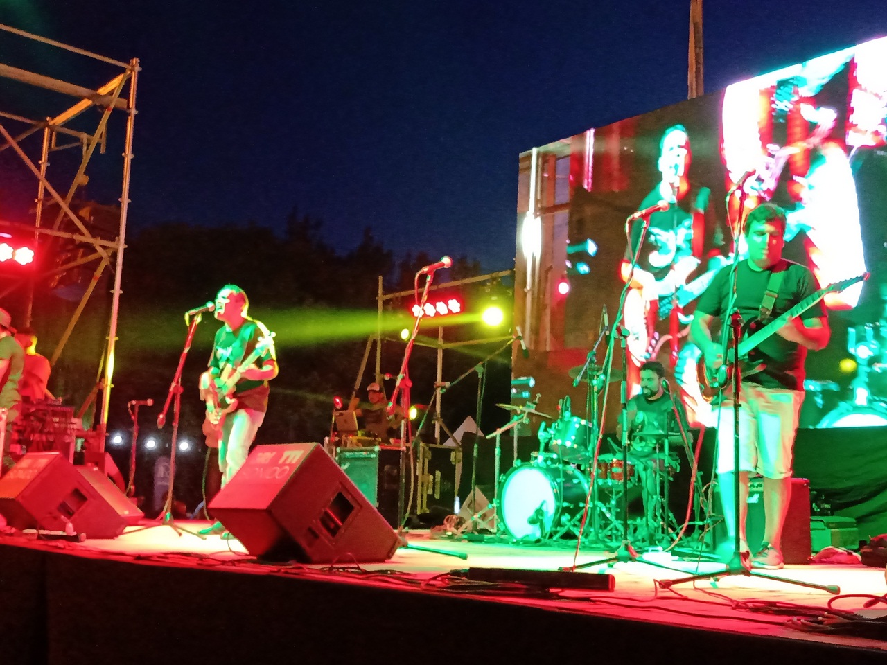 La magia del “Arbol de tus Sueños” convocó a cientos de familias