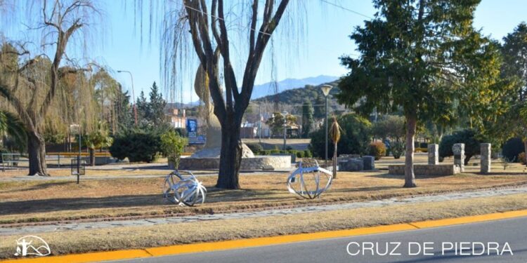 La Rotonda de Cruz de Piedra más linda que nunca