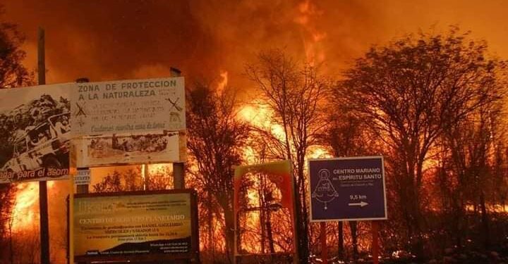 Impactantes imágenes de los incendios en sierras de Córdoba.