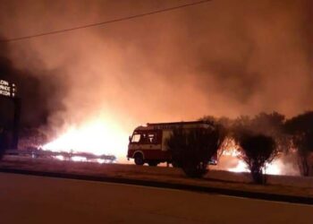 Incendios que no dan tregua. Está vez en cercanías de Aut. Los Puquios