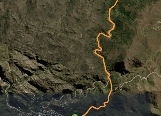 Senderistas debieron ser rescatados por Bomberos Voluntarios.