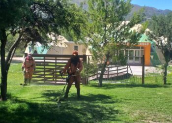 Labores en espacios verdes de Potrero de los Funes