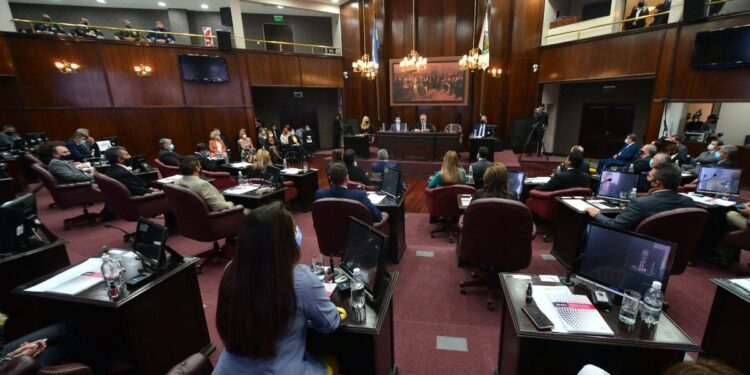 Se construirán 1.200 viviendas sociales durante este año