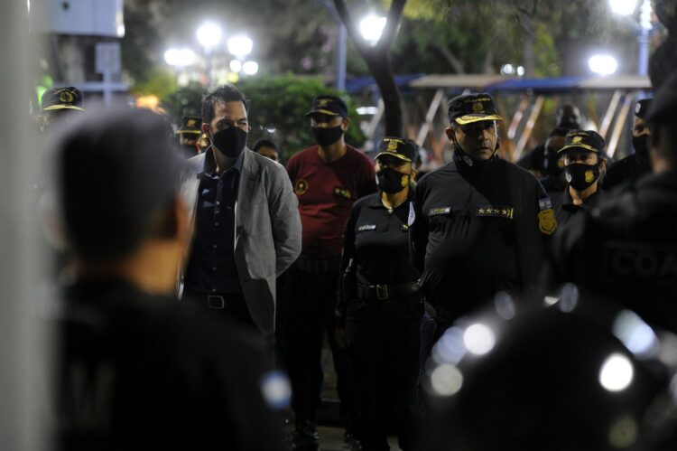 MÁS DE 2 MIL POLICÍAS REALIZARON UN MEGAOPERATIVO DE SEGURIDAD EN LA PROVINCIA