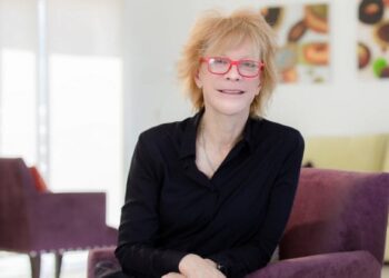 Solicitan a casi 8.000 inscriptos de menos de 50 años con patologías que completen la encuesta para ser vacunados