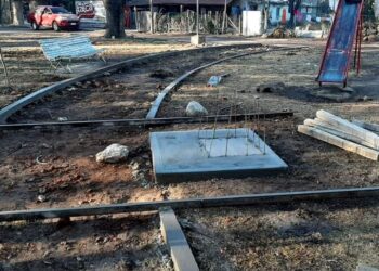 Reacondicionan distintas plazas de Juana Koslay