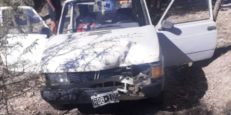Un conductor perdió la vida al impactar contra un árbol en Potrero de los Funes