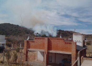 Incendio forestal en Potrero de los Funes