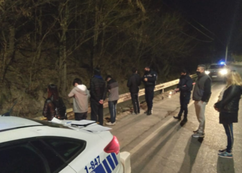 Cinco jóvenes fueron detenidos por destrozar luminarias y ocasionar disturbios