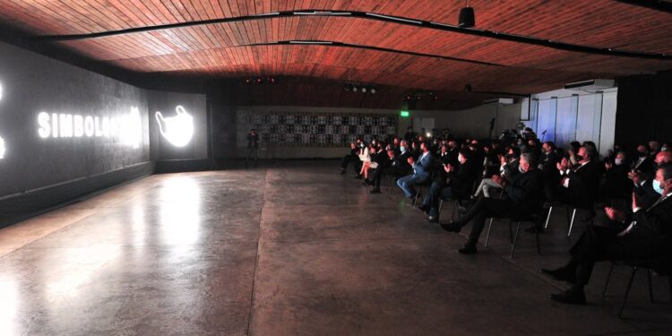 Con una gala el Gobierno provincial homenajeó a la ciudad de San Luis en su 427° aniversario