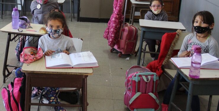 Desde este lunes, queda habilitada la presencialidad plena cuidada