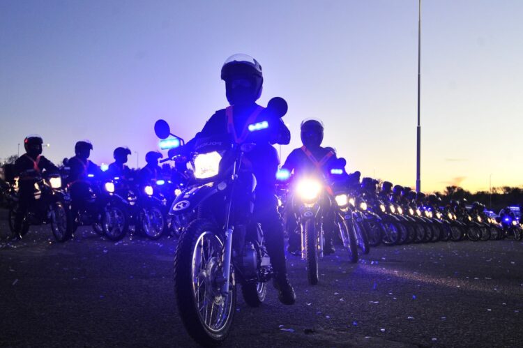 La policía sumó 116 vehículos nuevos. Bomberos y San Luis Solidario también recibieron nuevas unidades bomberos y San Luis Solidario