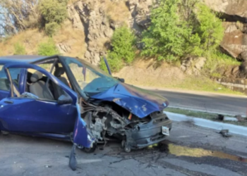Dos accidentes, con vuelco incluído, sobre Avenida del Viento Chorrillero