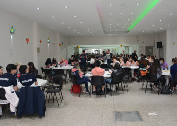 Se realizó un encuentro con promos y prepromos para hacer balances de la Semana del Estudiante y escuchar sus expectativas para la fiesta de egresados