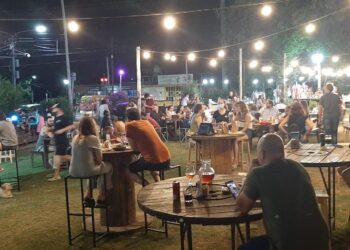 Exitosas jornadas de Mercado de Navidad en Juana Koslay