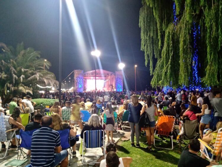 Miles de vecinos disfrutaron de los festejos de nuestra ciudad