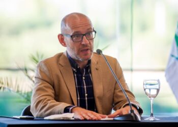 EL GOBIERNO ANUNCIÓ UN AUMENTO DEL 46 % PARA TODA LA ADMINISTRACION PÚBLICA PROVINCIAL, PLAN DE INCLUSIÓN, JÓVENES LIDERES Y BECAS 22 AG.-