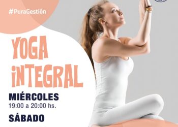 Suman taller de yoga en el Centro Cultural