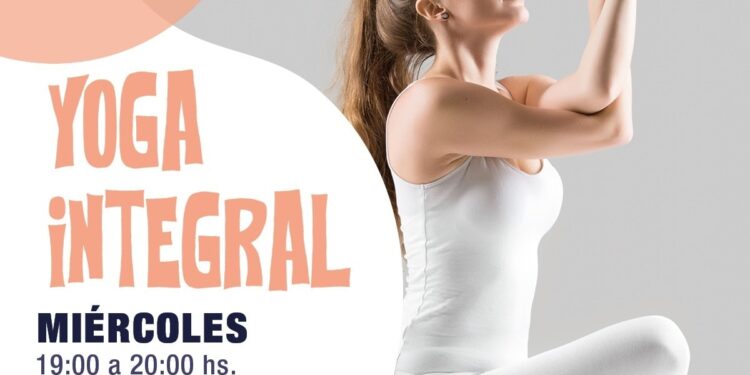 Suman taller de yoga en el Centro Cultural