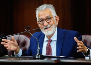 El gobernador anunció la construcción del Parque Acueducto Vulpiani en Juana Koslay