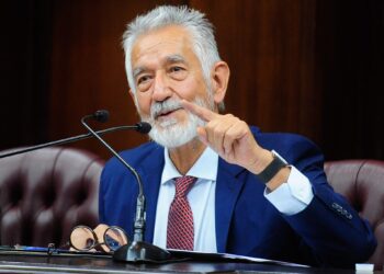 Agenda Digital: “San Luis a Mil” llegará a más localidades del interior y entregarán 57 mil tabletas y computadoras