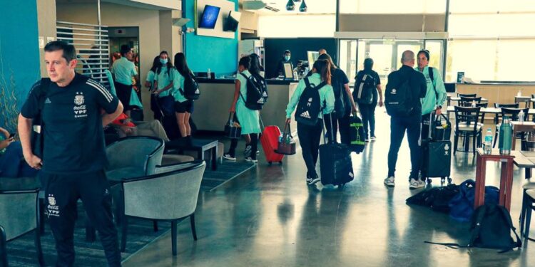 La Selección Argentina ya está en suelo puntano: crece la expectativa por el partido vs. Chile