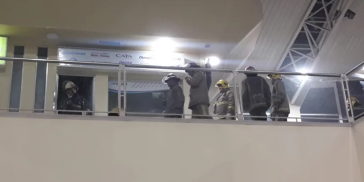 Controlaron un principio de incendio en una boletería de la EDIRO
