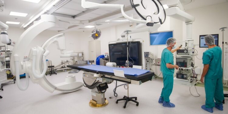 Hospital “Dr. Ramón Carrillo”: por primera vez en la salud pública provincial, se realizó un bypass coronario con circulación extracorpórea