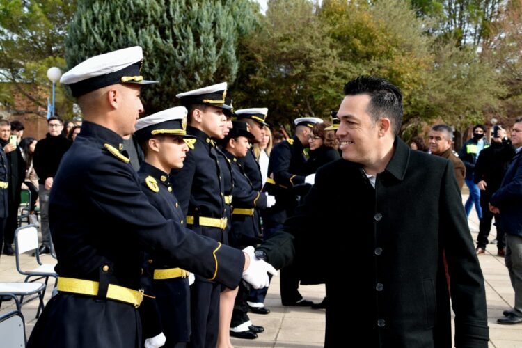 El Instituto de Superior de Seguridad Pública realizó su ceremonia de ascensos y cambio de abanderados