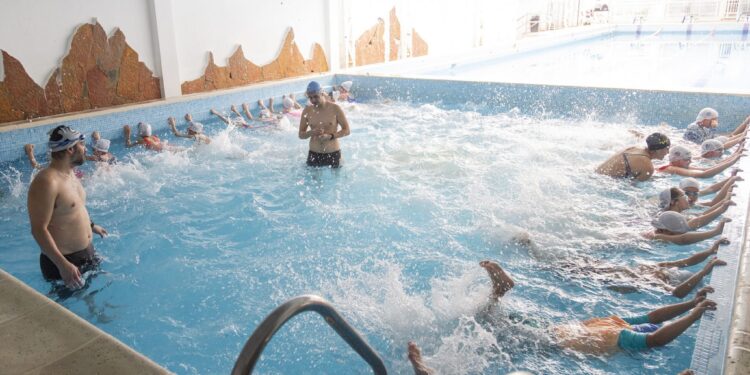 Plan Provincial de Natación: los alumnos felices con el regreso a las piletas