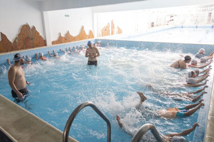 Plan Provincial de Natación: los alumnos felices con el regreso a las piletas