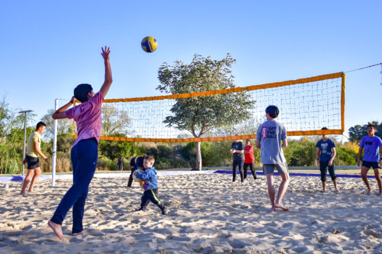 CONTINÚAN LOS TALLERES Y ACTIVIDADES PARA TODA LA COMUNIDAD