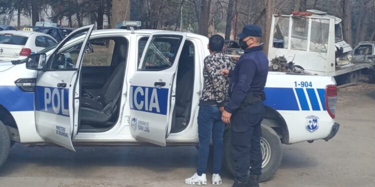Cárcel para dos asaltantes por distintos robos en San Luis y Juana Koslay