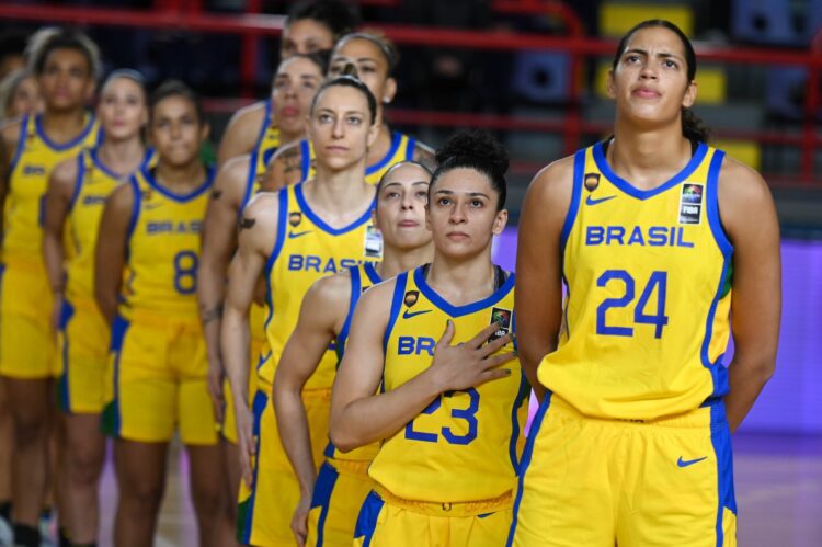 El color y la alegría del Sudamericano de Básquet hacen vibrar al ‘Ave Fénix’