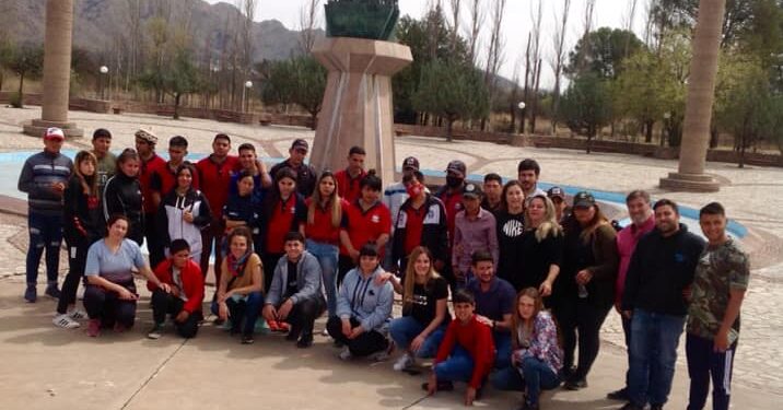 Alumnos de Escuelas Generativas del Departamento Belgrano visitaron el Monumento al Pueblo Puntano
