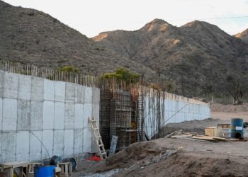 San Luis: más de 4000 km de acueductos, la misma distancia de Jujuy a Santa Cruz.-