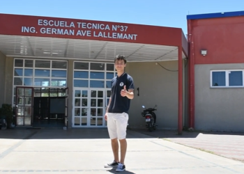 Estudiantes ganadores regionales de un certamen nacional de escuelas técnicas contaron su experiencia