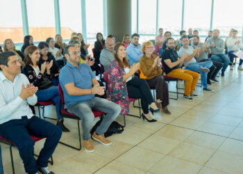 Reconocieron a los trabajadores con más de 10 años de antigüedad en los Centros de Emisión CIPE