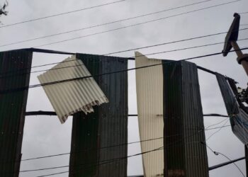 La tormenta provocó cortes de luz en sectores de la capital y de Juana Koslay