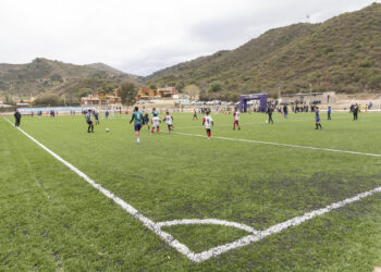 Defensores de Potrero de los Funes ya disfruta de su nueva cancha de césped sintético