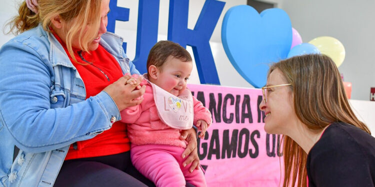 Se brindó un conversatorio sobre lactancia materna