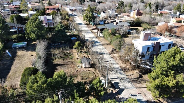 Avanzan las obras de pavimento en Potrero de los Funes