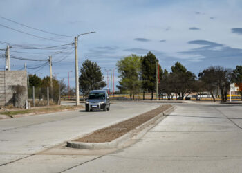 Infraestructura en servicios: avanzan las obras en los barrios Malvinas y 70 Viviendas