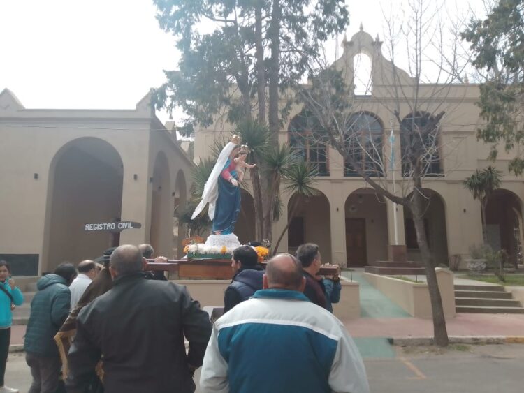 El Volcán: celebraron el día de la Virgen de la Guardia